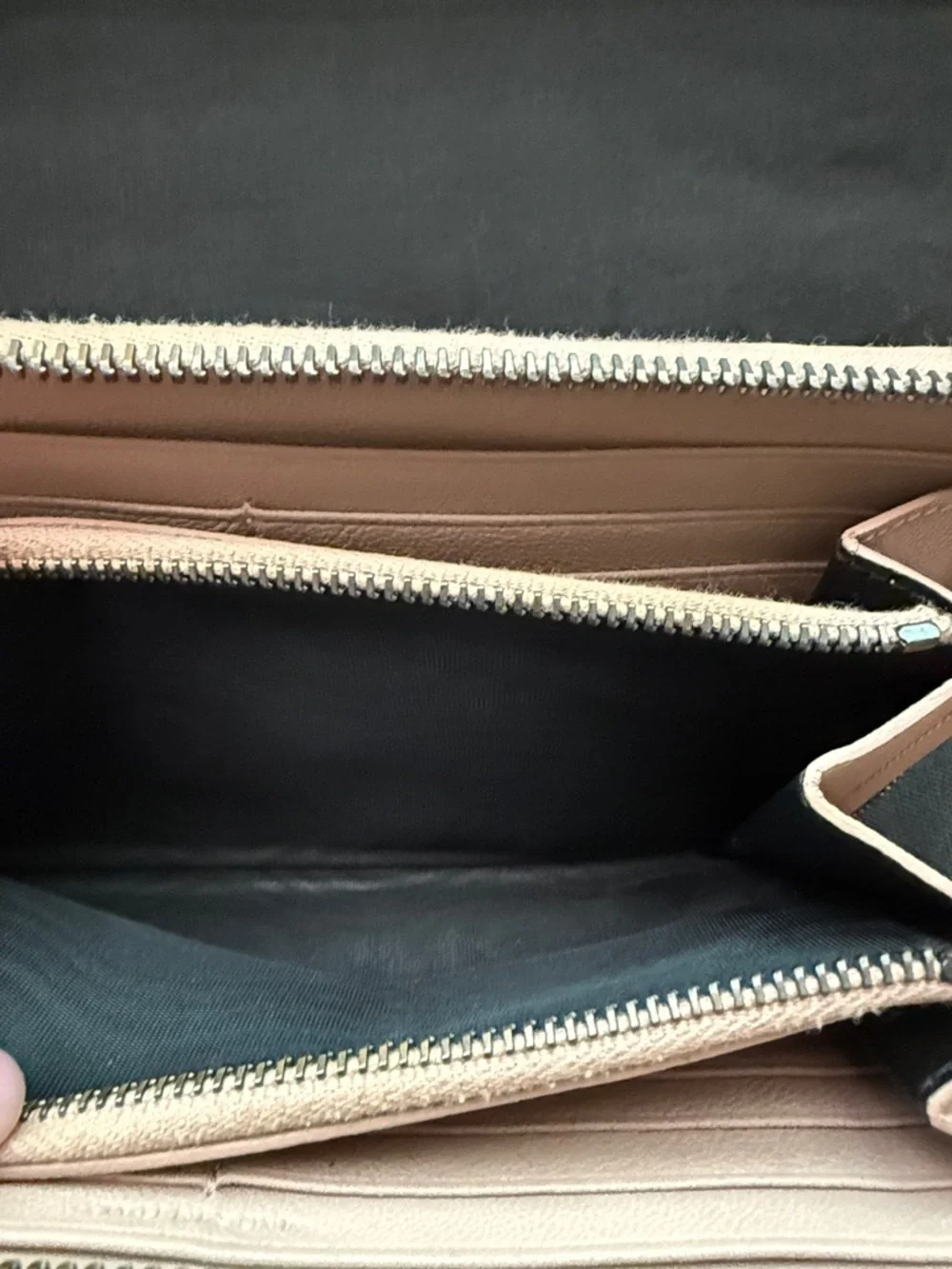 Yves Saint Laurent Quilted Zip Wallet in Light Taupe - Picture 9 of 10